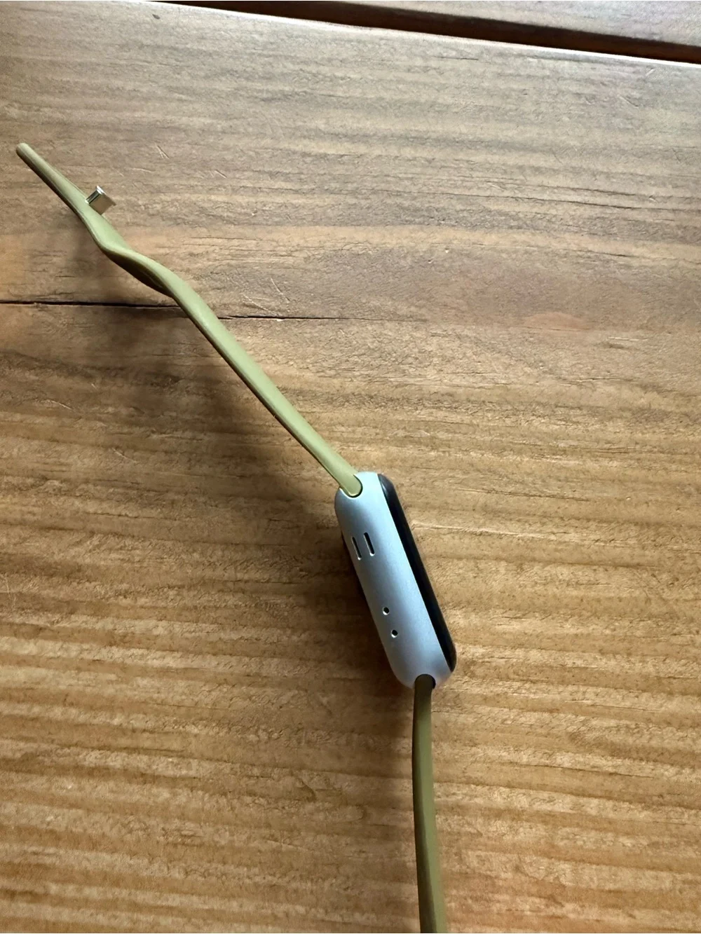 Apple smartwatch olive